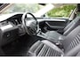 Volkswagen Passat Variant 1.4 TSI GTE Highline | Trekhaak | Stoelverwarming | Elektr. Kofferklep | Camera | DAB |