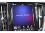 Volvo XC60 T6 Hybride Long Range AWD Plus Dark | Head-Up Display | 360° Camera | Gelamineerde ruiten | Panoramadak |