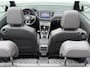 Volkswagen T-Roc Cabrio 1.5 TSI R-LINE, exclusief lederen sportinterieur, achteruitrijcamera, stoelverwarming, afneembare trekhaak