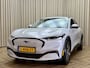 Ford Mustang Mach-E Extended RWD 98 kWh Org.NL! / Leder / B&O / Stoel/Stuurverwarming / 360 Camera / Apple Carplay / LED