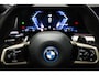 BMW 5-Serie Touring 550e xDrive | INNOVATION / M SPORT PRO- PACK | PANORAMADAK | HEAD UP | STUURVERWARMING | 360 CAMERA | 20"