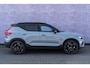 Volvo EX40 Extended Range Ultra Black Edition | Google | Longe Range | Harman Kardon Audio | Keyless | Schuif-/Kanteldak | Elek. Stoelen | 360 Camera | Getint Glas | Elek. Achterklep | 20" LM velgen
