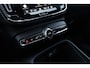 Volvo EX40 Extended Range Ultra Black Edition | Google | Longe Range | Harman Kardon Audio | Keyless | Schuif-/Kanteldak | Elek. Stoelen | 360 Camera | Getint Glas | Elek. Achterklep | 20" LM velgen
