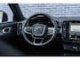 Volvo EX40 Extended Range Ultra Black Edition | Google | Longe Range | Harman Kardon Audio | Keyless | Schuif-/Kanteldak | Elek. Stoelen | 360 Camera | Getint Glas | Elek. Achterklep | 20" LM velgen