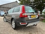 Volvo XC70 2.4 D5 Kinetic | Automaat + Schuif/kantel dak + Leder + Memory nu €4.975,-!!!