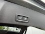 Volvo XC40 2.0 B4 Plus Dark | Trekhaak | Harman Kardon Audio | Achteruitrijcamera | Parkeersensoren | Keyless Entry | Elektrische Achterklep | Elektrisch Verstelbare Voorstoelen | Stoelverwarming | Google Navigatie | Apple Carplay | Android Auto | Lichtmetalen Velgen 18 inch