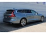 Volvo V60 T5 Momentum | Achteropkomend verkeer waarschuwing | Autonomous Emergency Braking | Bots herkenning en activatie | Cruise control | Rijstrooksensor met correctie | Uitwijk assistent | Navigatiesysteem full map + hard disk