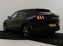 Ford Mustang Mach-E Extended RWD 98 kWh | 360gr Camera | SOH 93% l Glazen pano-dak | Stoel/stuurverw | Navi | Elektr stoel met memory | Keyless | Parkeer assistent | DAB | LED | 18"LMV