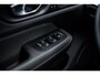 Volvo V60 2.0 T8 Plug-in Hybrid AWD Plus Dark | PHEV Long Range | Trekhaak | Sportstoelen | Panoramadak | Harman Kardon Audio | Head-up Display | 360 Graden Camera | Stoelverwarming voor en achter | Keyless Entry | Elektrische Achterklep | Elektrisch Verstelbare Voorstoelen | Cruise Control Adaptief | BLIS | Google Navigatie | Apple Carplay | Android Auto