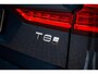 Volvo V60 2.0 T8 Plug-in Hybrid AWD Plus Dark | PHEV Long Range | Trekhaak | Sportstoelen | Panoramadak | Harman Kardon Audio | Head-up Display | 360 Graden Camera | Stoelverwarming voor en achter | Keyless Entry | Elektrische Achterklep | Elektrisch Verstelbare Voorstoelen | Cruise Control Adaptief | BLIS | Google Navigatie | Apple Carplay | Android Auto