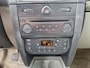 Renault Clio 1.6-16V Initiale Automaat! 5-Deurs! Airco/Clima! Cruise Control! NAP! Leuke Auto!