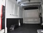 Maxus eDeliver 9 L3H3 Business 72 kWh | Airco | Stoelverwarming | Apple/Android Carplay | DAB+ | Multifunctioneel Stuurwiel | Cruise Control | Achteruitrijcamera | Parkeersensoren Voor + Achter |