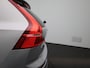Volvo XC60 T6 PHEV 4x4 Core Aut. | Automaat | Apple Carplay / Android Auto | Panoramadak | Achteruitrijcamera | Parkeersensoren | Stoelverwarming |