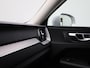 Volvo XC60 T6 PHEV 4x4 Core Aut. | Automaat | Apple Carplay / Android Auto | Panoramadak | Achteruitrijcamera | Parkeersensoren | Stoelverwarming |