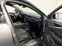 Renault Austral 200PK E-Tech Full Hybrid Techno Esprit Alpine AT | Trekhaak | All Season Banden | Climate Control | Digital Cockpit | Camera | Parkeersensoren | Adaptive Cruise Control | Lichtmetalen Velgen |