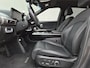 Genesis GV60 Long Range Sport 87,2 kWh AWD / SOH 98% / Fabrieksgarantie tot 05-2027 / Dealer onderhouden / Trekhaak afneembaar / CCS snelladen / Trekgewicht 1600 kg / Head Up Display / Panoramadak / Warmtepomp / Stuur- & Stoelverwarming / Rondomzicht camera / Stoelventilatie / Elektrische achterklep /