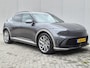 Genesis GV60 Long Range Sport 87,2 kWh AWD / SOH 98% / Fabrieksgarantie tot 05-2027 / Dealer onderhouden / Trekhaak afneembaar / CCS snelladen / Trekgewicht 1600 kg / Head Up Display / Panoramadak / Warmtepomp / Stuur- & Stoelverwarming / Rondomzicht camera / Stoelventilatie / Elektrische achterklep /
