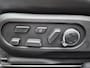 Genesis GV60 Long Range Sport 87,2 kWh AWD / SOH 98% / Fabrieksgarantie tot 05-2027 / Dealer onderhouden / Trekhaak afneembaar / CCS snelladen / Trekgewicht 1600 kg / Head Up Display / Panoramadak / Warmtepomp / Stuur- & Stoelverwarming / Rondomzicht camera / Stoelventilatie / Elektrische achterklep /