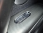 Genesis GV60 Long Range Sport 87,2 kWh AWD / SOH 98% / Fabrieksgarantie tot 05-2027 / Dealer onderhouden / Trekhaak afneembaar / CCS snelladen / Trekgewicht 1600 kg / Head Up Display / Panoramadak / Warmtepomp / Stuur- & Stoelverwarming / Rondomzicht camera / Stoelventilatie / Elektrische achterklep /