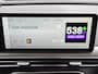 Genesis GV60 Long Range Sport 87,2 kWh AWD / SOH 98% / Fabrieksgarantie tot 05-2027 / Dealer onderhouden / Trekhaak afneembaar / CCS snelladen / Trekgewicht 1600 kg / Head Up Display / Panoramadak / Warmtepomp / Stuur- & Stoelverwarming / Rondomzicht camera / Stoelventilatie / Elektrische achterklep /