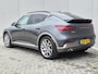 Genesis GV60 Long Range Sport 87,2 kWh AWD / SOH 98% / Fabrieksgarantie tot 05-2027 / Dealer onderhouden / Trekhaak afneembaar / CCS snelladen / Trekgewicht 1600 kg / Head Up Display / Panoramadak / Warmtepomp / Stuur- & Stoelverwarming / Rondomzicht camera / Stoelventilatie / Elektrische achterklep /