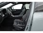 Volvo XC60 2.0 T8 Plug-in hybrid AWD Plus Black Edition | Pano | HUD | 360cam | H&K Audio | Elek. Trekhaak | Memory seats | Vapour Grey