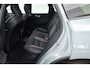 Volvo XC60 2.0 T8 Plug-in hybrid AWD Plus Black Edition | Pano | HUD | 360cam | H&K Audio | Elek. Trekhaak | Memory seats | Vapour Grey