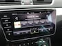 Skoda Superb Combi 1.4 TSI 218 pk DSG iV Ambition | Trekhaak | ACC | Navigatie | Camera | SmartLink | Stoel + Stuurverwarming | Voorruit verwarming | Elektrische klep |