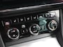 Skoda Superb Combi 1.4 TSI 218 pk DSG iV Ambition | Trekhaak | ACC | Navigatie | Camera | SmartLink | Stoel + Stuurverwarming | Voorruit verwarming | Elektrische klep |