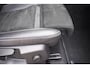 Volvo XC40 T2 129PK Automaat R-Design / Navigatie / Parkeersensoren / Adaptieve Cruise control / R-Design leder-Nubuck bekl. / Dodehoeksensor / Extra getint glas / All season banden