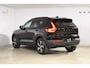 Volvo XC40 T2 129PK Automaat R-Design / Navigatie / Parkeersensoren / Adaptieve Cruise control / R-Design leder-Nubuck bekl. / Dodehoeksensor / Extra getint glas / All season banden