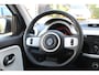Renault Twingo 1.0 SCe Collection | Ramen en spiegels elektrisch bedienbaar | Afstandbediening portieren | in hoogte verstelbare bestuudersstoel |