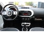Renault Twingo 1.0 SCe Collection | Ramen en spiegels elektrisch bedienbaar | Afstandbediening portieren | in hoogte verstelbare bestuudersstoel |