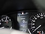 Nissan Qashqai 1.2 Premier Edition | Achteruitrijcamera | Parkeersensoren | Panoramadak | Stoelverwarming |