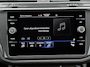 Volkswagen Tiguan 1.5 TSI 150 pk Life / Voorstoelen, verwarmbaar / Achteruitrijcamera / Bluetooth Telefoonvoorbereiding 17'' LMV HAL