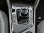 Volkswagen Tiguan 1.5 TSI 150 pk Life / Voorstoelen, verwarmbaar / Achteruitrijcamera / Bluetooth Telefoonvoorbereiding 17'' LMV HAL