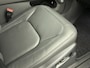 Land Rover Defender 110 P300e 110 X-Dynamic HSE Edition | Panoramadak | Head-Up | 22 inch | Cold Climate Pack