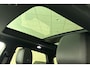 Land Rover Range Rover Evoque P270e SE Dynamic Edition | Panoramadak | Black Pack | 20 inch Gloss Black | Cold Climate Pack