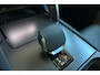 Land Rover Discovery Sport P270e Landmark Edition | Panoramadak | Black Pack | 20 inch Gloss Black | Cold Climate Pack