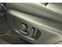 Land Rover Range Rover Evoque P270e SE Dynamic Edition | Panorama dak | Black Pack | 20 inch Gloss Black | Cold Climate Pack