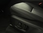 Land Rover Range Rover Velar P400e R-Dynamic SE | Panoramadak | Black Pack | Head-Up Batumi Gold / Ebony