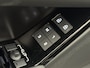Land Rover Range Rover Velar P400e R-Dynamic SE | Panoramadak | Black Pack | Head-Up Batumi Gold / Ebony