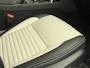 Land Rover Discovery Sport P270e Landmark Edition | Cold Climate Pack | Panoramadak | 20 inch Gloss Black