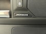 Land Rover Defender 110 P300e HSE Dynamic Edition | Panoramadak | Stoelkoeling | Elec. trekhaak Santorini / Caraway
