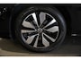 Volkswagen Golf 8.5 1.5 eTSI 150PK DSG Life Goal Edition Facelift Led Navi Cam Trekhaak