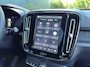 Volvo XC40 Single Motor Core 69 kWh RWD | Warmtepomp | RWD! | Stoel & stuurverwarming | Trekhaak | Crystal White | Camera |