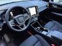 Volvo XC40 Single Motor Core 69 kWh RWD | Warmtepomp | RWD! | Stoel & stuurverwarming | Trekhaak | Crystal White | Camera |