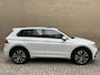 Volkswagen Tiguan 1.4 TSI eHybrid R-Line Business+ | Trekhaak Elektrisch Wegklapbaar | Adaptieve cruise | Dodehoek detectie | Camera | Virtueel cockpit | Stoel&stuurverwarming | IQ-LIGHT | DAB | Apple CarPlay / Android Auto | Navigatie | Volledig onderhouden
