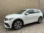 Volkswagen Tiguan 1.4 TSI eHybrid R-Line Business+ | Trekhaak Elektrisch Wegklapbaar | Adaptieve cruise | Dodehoek detectie | Camera | Virtueel cockpit | Stoel&stuurverwarming | IQ-LIGHT | DAB | Apple CarPlay / Android Auto | Navigatie | Volledig onderhouden