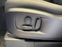 Land Rover Defender 110 P300e 110 Dynamic SE Edition | Panoramadak | Trekhaak | Cold Climate Pack